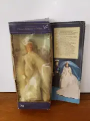 Goldberger 1982 PRINCESS DI DIANA OF WALES 11.5" DOLL SILVER FORMAL GOWN NIB