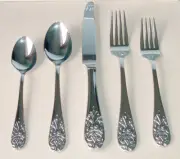 Vera Wang Harrow 5 Piece Place Setting Stainless Flatware New