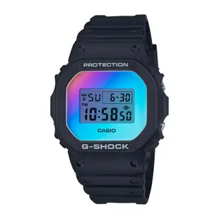 CASIO卡西歐 G-SHOCK 彩虹蒸鍍 七彩漸變 耀眼反射光 酷黑 經典系列 DW-5600SR-1_42.8mm