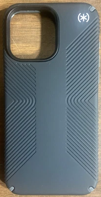 Speck Presidio2 Grip with MagSafe Black Case - iPhone 15 Pro Max