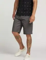 Volcom VMonty Gray Modern Fit Chino Khaki Walk Skate Sk8 Shorts Mens Sz 32 NWT