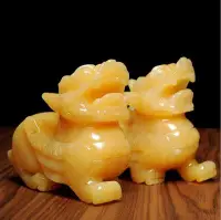 在飛比找Yahoo!奇摩拍賣優惠-招財米黃玉石貔貅擺件天然黃玉純手工雕刻工藝品鎮宅玉擺件