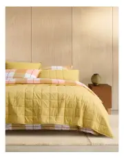 [Sheridan] Nela Bed Cover in Honey Gold