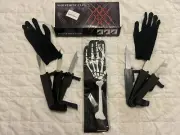 Wolverine Claws Pair Cosplay Accessories Skull Gloves With Pronged Claws NEW