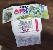 Aurora AFX Cube for Auto World and JL Box Cardstock Stand Reproduction