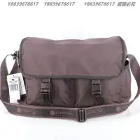 在飛比找Yahoo!奇摩拍賣優惠-Lesportsac 復古棕色 刺繡背帶 3411 多夾層 