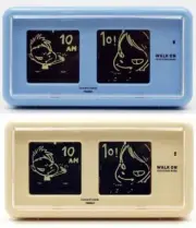 Yoshitomo Nara Walk-On Art Flip Table Clock Beige & Blue 2set NEW with BOX