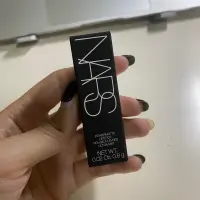 在飛比找蝦皮購物優惠-NARS 特霧絲柔持色唇膏