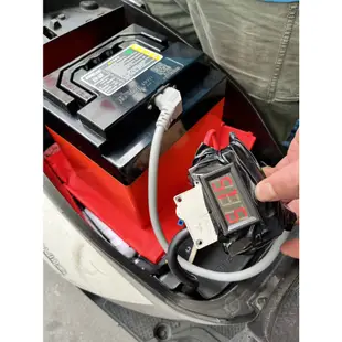 （免運費）中華e-moving EM50電池 改裝可用線組及usb電壓表