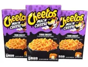 Cheetos Four Cheesy Mac N Cheese Macaroni and Cheese Dinner 5.9 oz ( 3 Boxes )