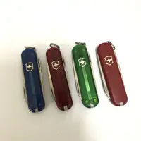 在飛比找蝦皮購物優惠-［沐沐屋］victorinox 維氏 signature 8