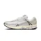 NIKE 男 ZOOM VOMERO 5 休閒鞋 - HF0731-007