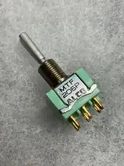 1 pc - MTA 206P DPDT Panel Mount Toggle Switch (No Locknut)