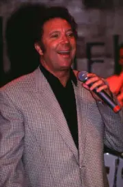 Tom Jones at Tom Jones in Concert at Limelight 1993 at Limelight i - Old Photo 6