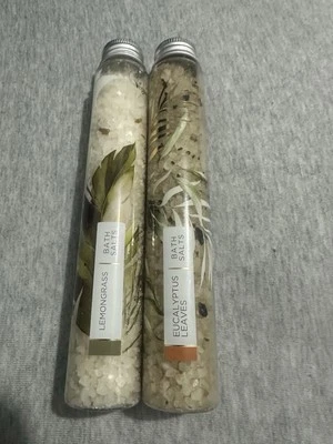Vegan Bath Salts: Lemongrass & Eucalyptus Leaves Tabs Still On 110g Each