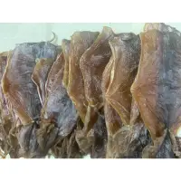 在飛比找蝦皮購物優惠-日本北海道船曬魷魚乾一斤（600公克）350元三斤（1800
