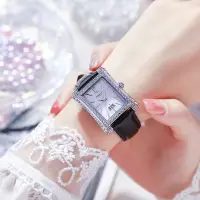 在飛比找Yahoo!奇摩拍賣優惠-現貨手錶腕錶時尚潮流手錶女韓版鵝卵石長方形簡約學生石英女士手