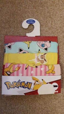 Pokemon, Pichacu 3 Hipsters Girls briefs Size 6-7 years