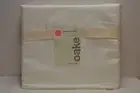 OAKE 300 THREAD COUNT QUEEN SIZE FLAT SHEET COLOR WHITE NEW