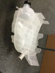 RADIATOR OVERFLOW TANK 3007063
