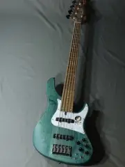 Bacchus WL524 H. J.FREAKS BLUS 5 strings Weight 4.19kg