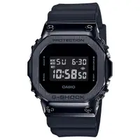 在飛比找PChome24h購物優惠-【CASIO 卡西歐】G-SHOCK雙顯手錶(黑 GM-56