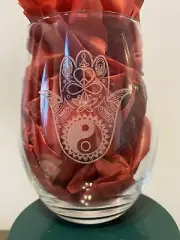 Wine Glass Hamsa Engraved 21oz Stemless
