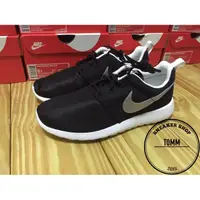 在飛比找蝦皮購物優惠-【Tom-m】NIKE ROSHE ONE GS 黑白 銀勾