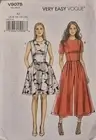 VOGUE SEWING PATTERN 9075 MISSES 6-14 EASY DRESS & JUMPSUIT W/ PRINCESS SEAMS