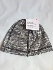 NWT Lululemon Run It Out Toque CMOB O/S