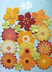 SPRING Flowers 18 TANGARINE, BURGUNDY, PEACH Mix - 20-40mm Paper Green Tara GT D