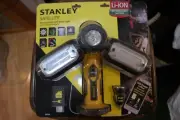 Stanley Satellite LED Work Light 400 Lumens 6hrs Runtime Brand New in Box
