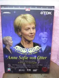 在飛比找露天拍賣優惠-安.蘇菲.范歐塔/ANNE SOFIE VON OTTER 