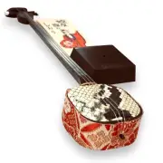 Japanese Netsuke Shamisen String Musical Instrument Snakeskin Okinawa Ryukyu S35