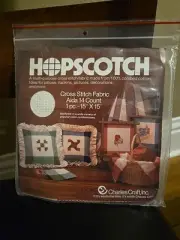 Hopscotch Aida Cross Stitch Fabric 14ct 15in X 25in Red And White Original Pack