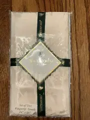 Set Of 2 Waterford Ivory Barons Court Damask Fingertip Towels