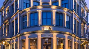 FINCH - boutique hotel, downtown