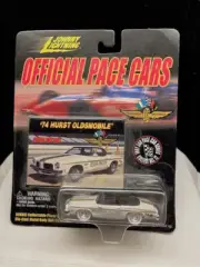 Johnny Lightning Official Pace Cars '74 Hurst Oldsmobile White Lightning