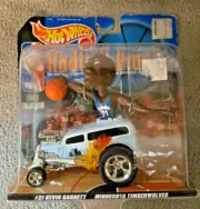 NEW Mattel Hot Wheels NBA Radical Rides Kevin Garnett Minesota Timberwolves