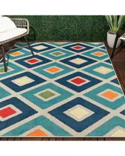 LR Home Corazon Geometric Indoor/Outdoor Area Rug