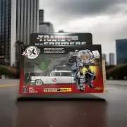 Hasbro Transformers Generations Transformers Collaborative: Ghostbusters Mash-Up