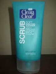 CLEAN & CLEAR SCRUB SOFT PURIFYING CLEANSER OIL FREE 5 oz