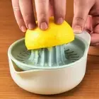 Clean Plastic Portable Orange Juicer Lemon Squeezer Fruit Tool Citrus Presser