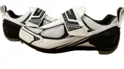Muddyfox White TRI100 Junior Cycling Shoes Size UK 4 New with Box RRP £69.99