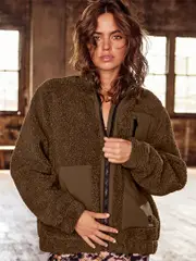 RB's Nomad Sherling Jacket – Warm Winter Jacket to Beat the Chill