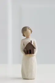 Willow Tree Figurine Mi Casa My House is Your House by Susan Lordi 26146