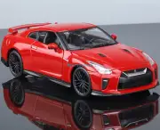 CR Bburago 1:24 Red JDM 2017 GTR R35 Racing Sports Model Diecast Metal Car