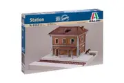 Italeri 1/72 Station Kit