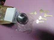 1- DEADBOLT 32D FINISH with 2 3/4 backset WITH 4 KEYS AND 1 CORE KEY