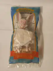 Anastasia Bartok Bat Burger King 1997 Plush Window Hanging Sealed Unopened